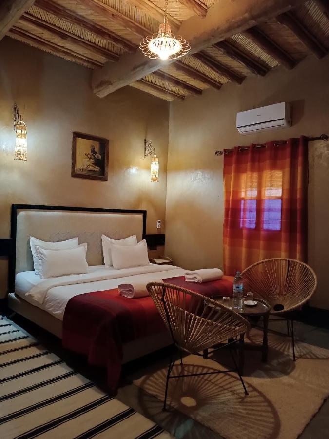 Kasbah Dar Bahnini Hostel Skoura Ngoại thất bức ảnh