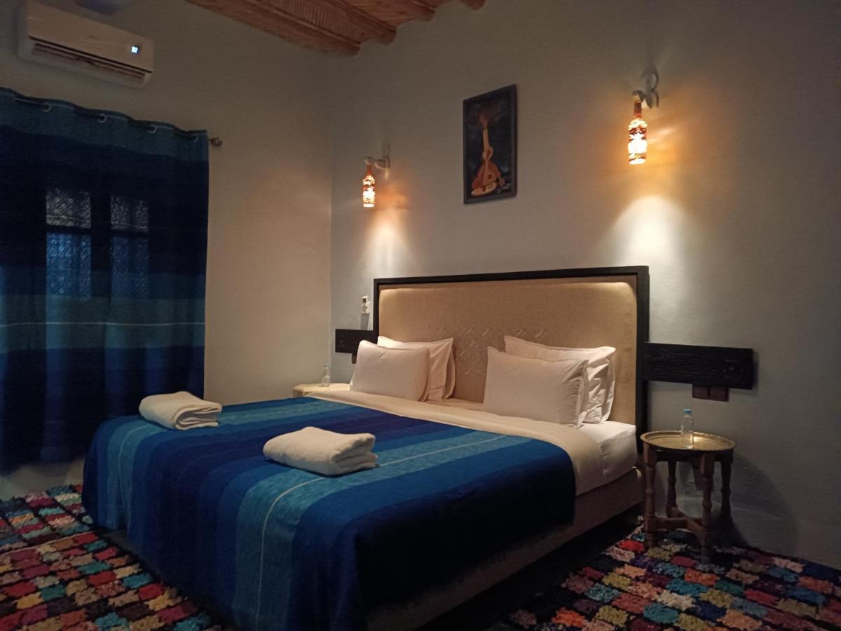 Kasbah Dar Bahnini Hostel Skoura Ngoại thất bức ảnh