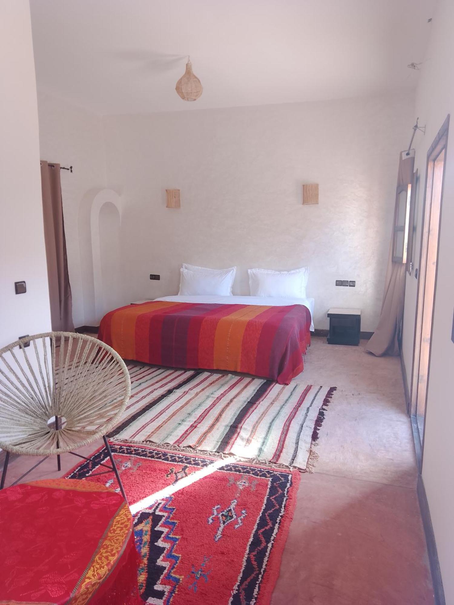 Kasbah Dar Bahnini Hostel Skoura Ngoại thất bức ảnh