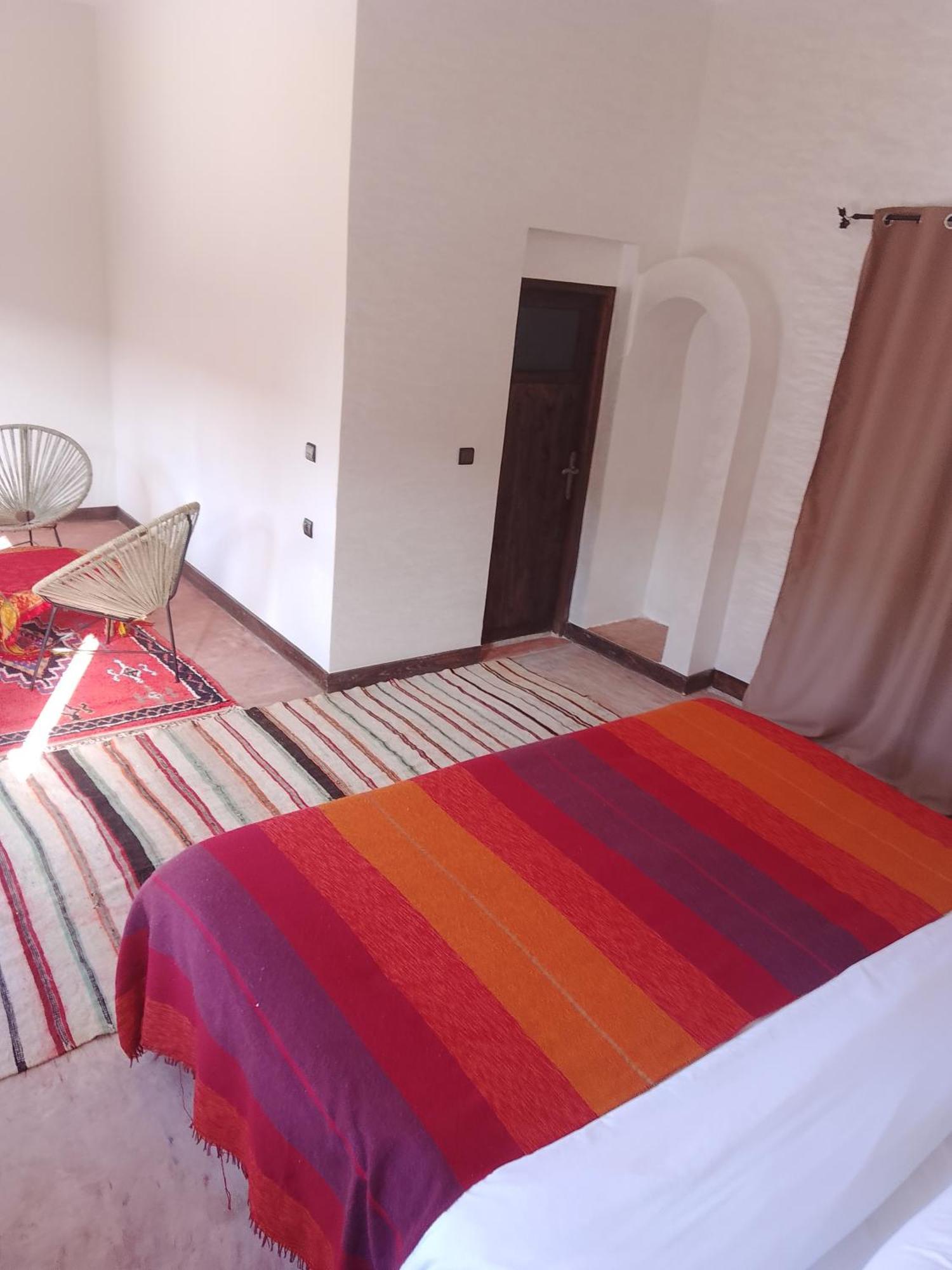 Kasbah Dar Bahnini Hostel Skoura Ngoại thất bức ảnh